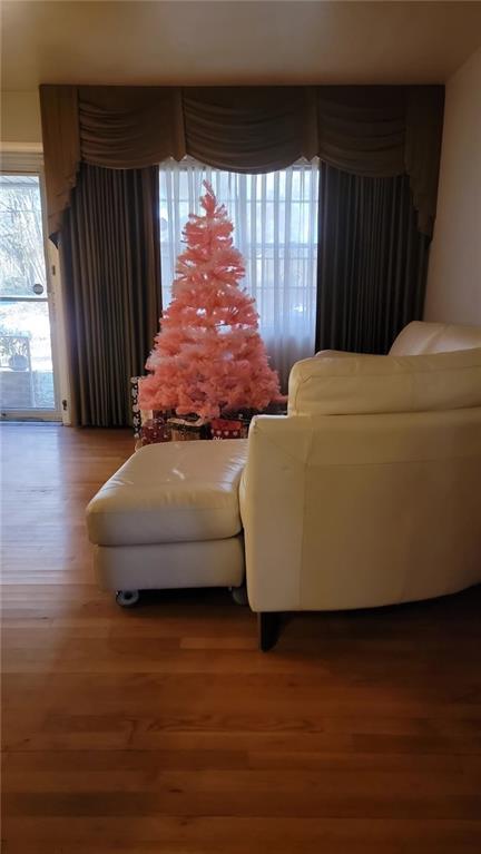 234 Howell Terrace Southwest Atlanta, GA 30331 - Photo 8 of 64 a living room with furniture and a window