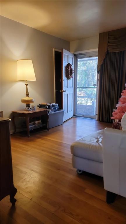 234 Howell Terrace Southwest Atlanta, GA 30331 - Photo 9 of 64 a living room with furniture and a large window