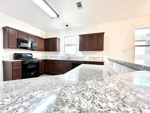 $2,600 | 1808 Paseo Verde Drive, Leander, TX 78641