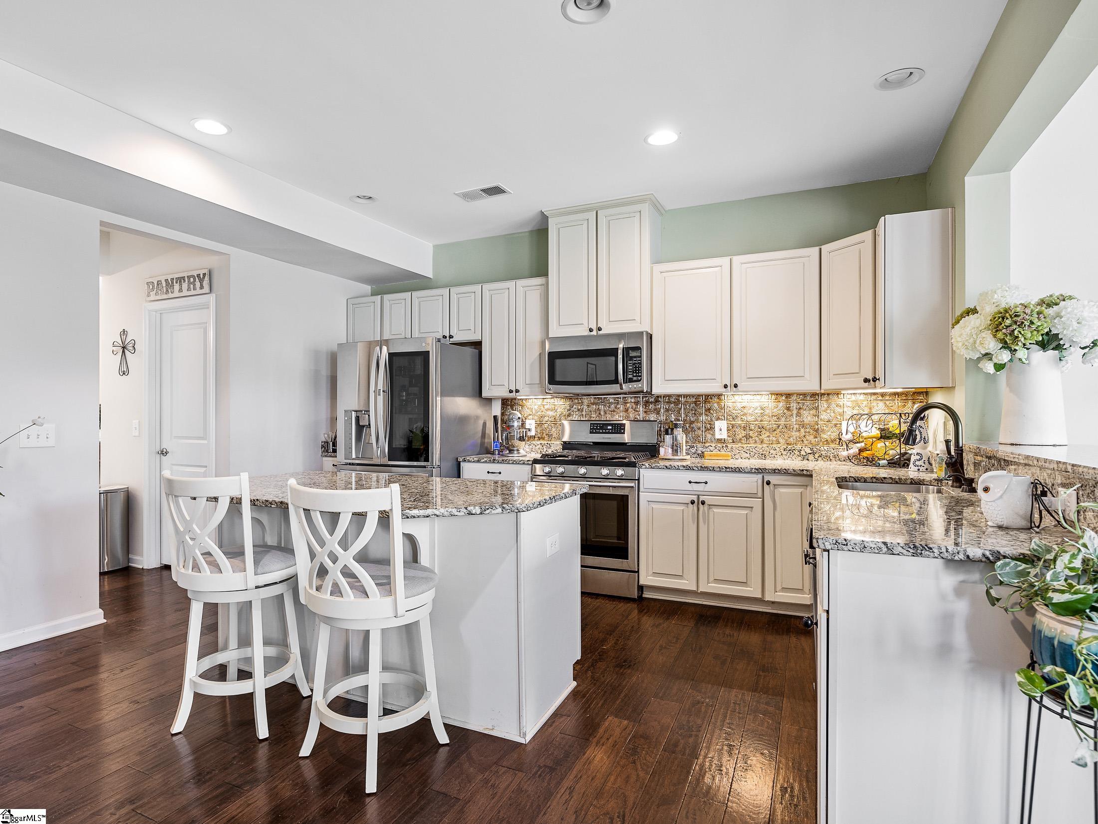 741 Ethridge Point Boiling Springs, SC 29316 - Photo 13 of 42 Gallery Image 13