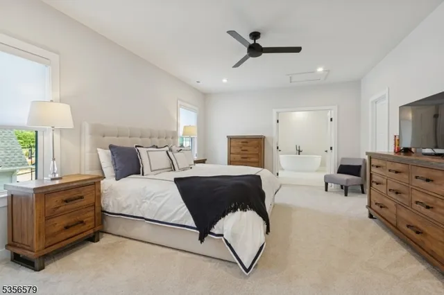 $1,039,999 | 44 Willow Lane, Parsippany, NJ 07054