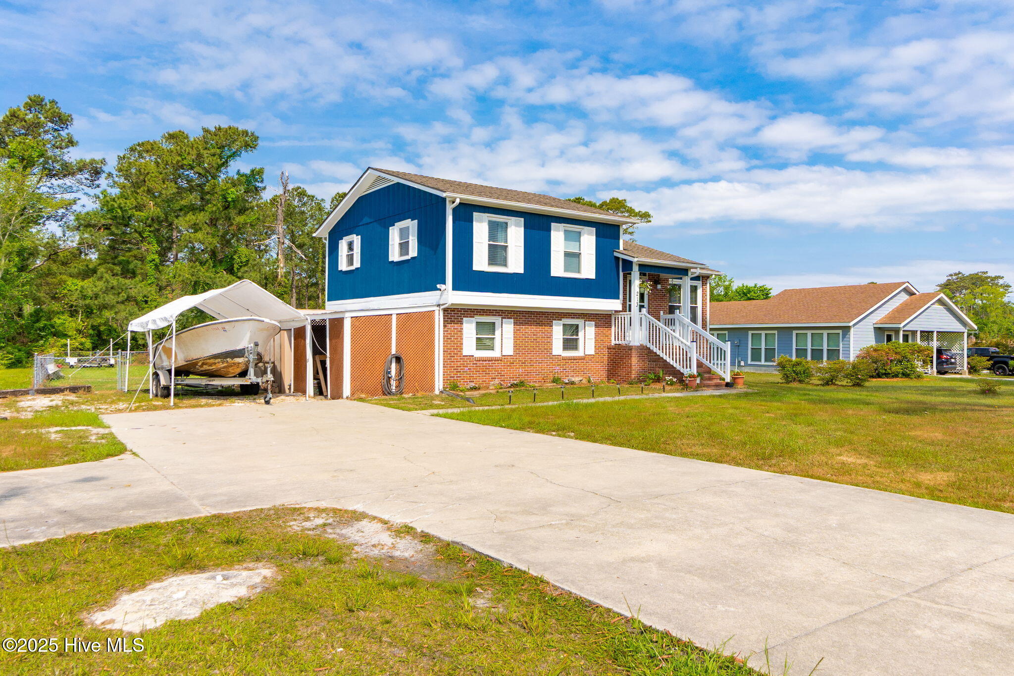 213 9 Mile Road Newport, NC 28570 - Photo 3 of 41 3-web-or-mls-chadwick-visuals-213-9-mile