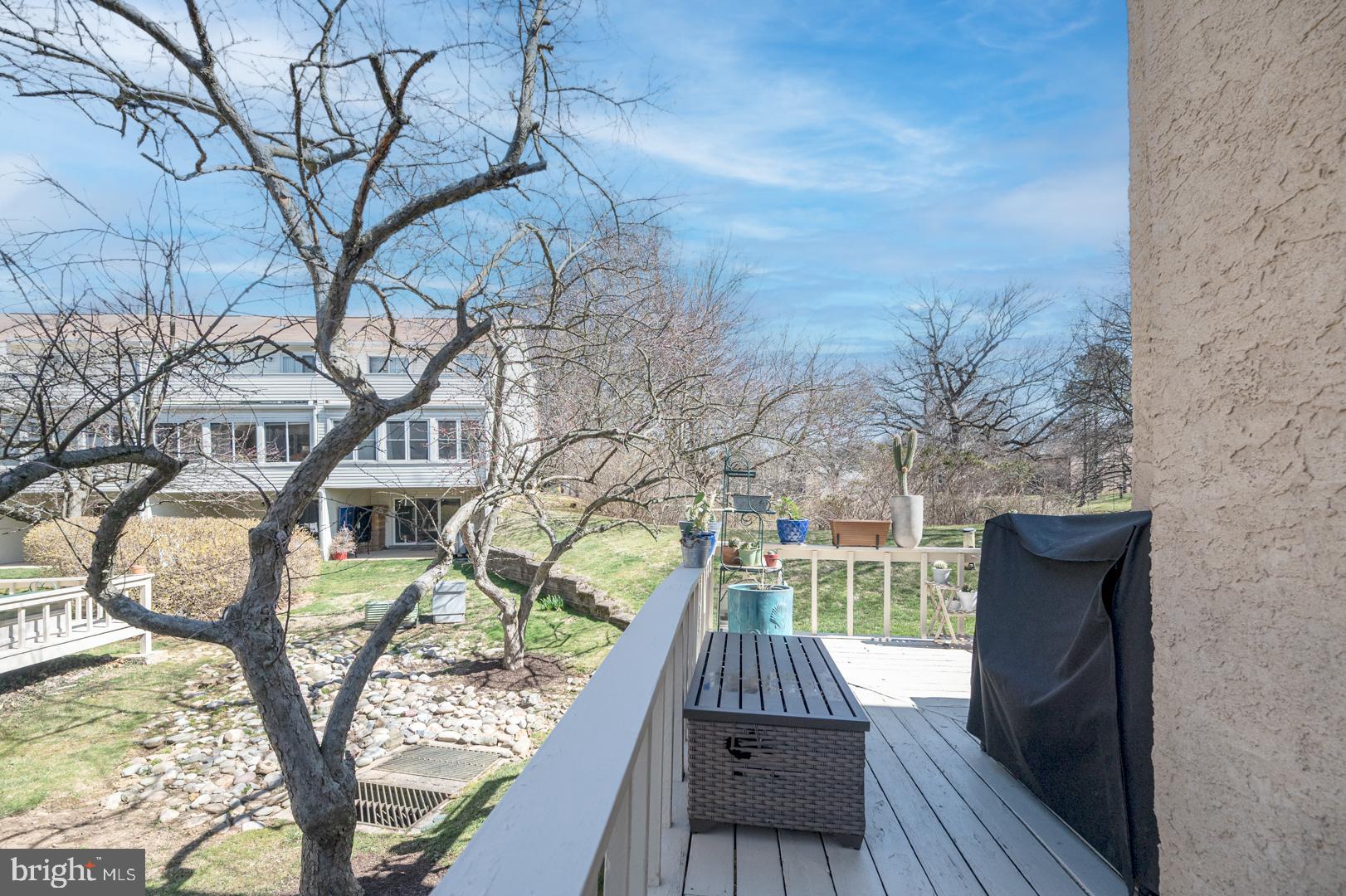 1181 Heyward Road Chesterbrook, PA 19087 - Photo 3 of 32