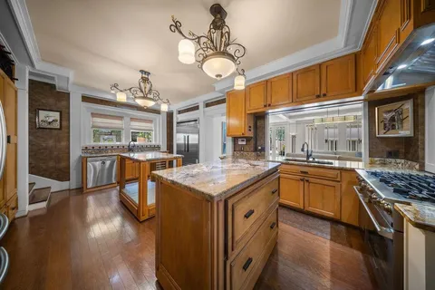 $2,550,000 | 5617 Swiss Avenue, Dallas, TX 75214