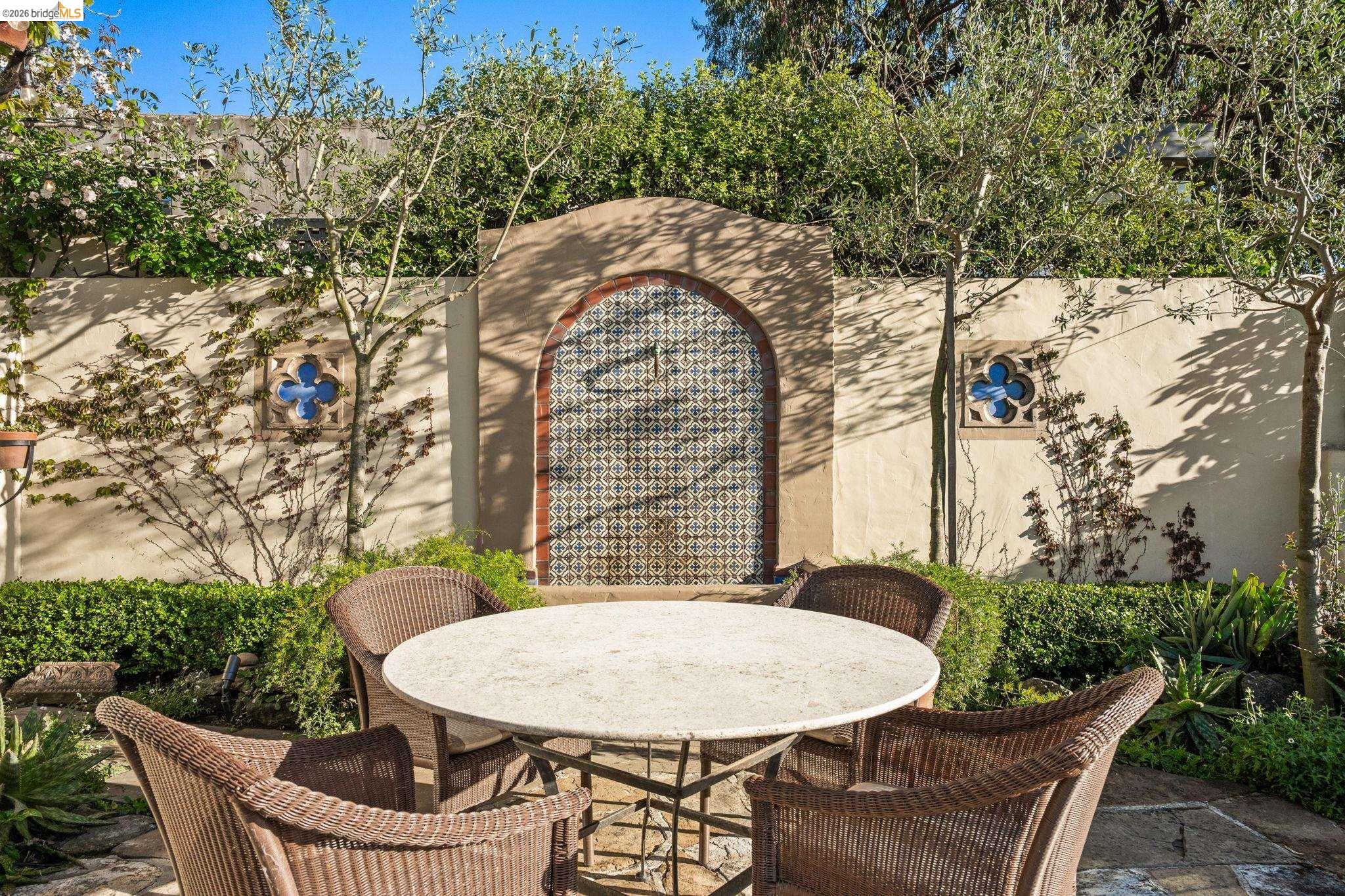 1004 Cragmont Avenue Berkeley, CA 94708 - Photo 41 of 57