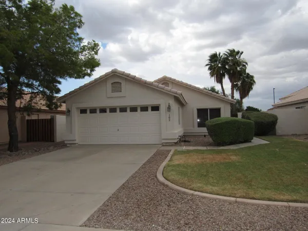 $2,250 | 102 West Gail Drive, Gilbert, AZ 85233