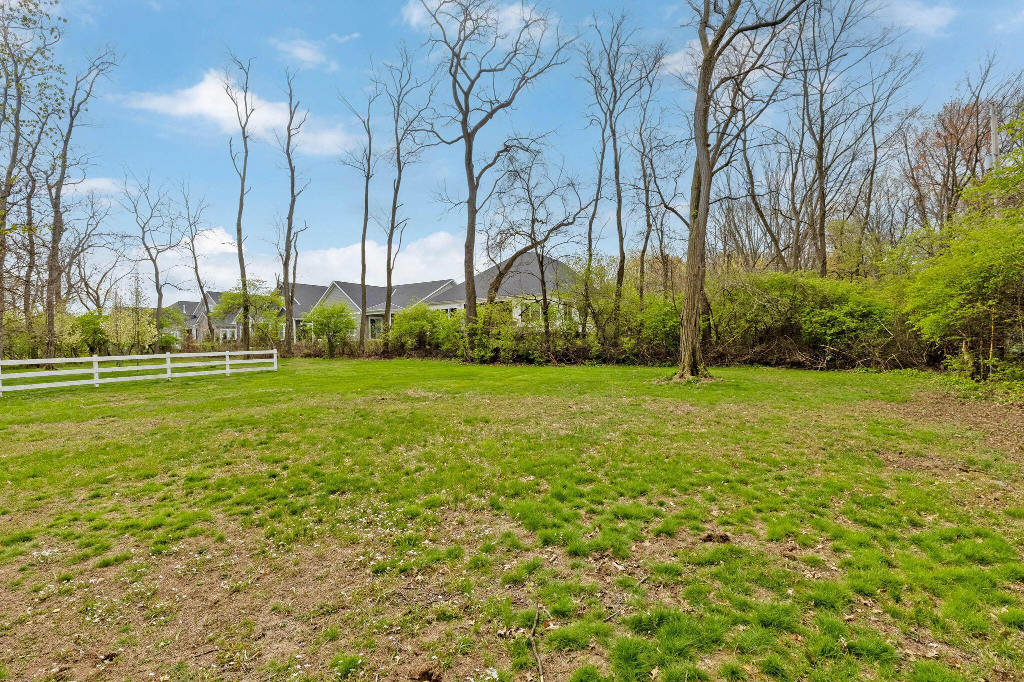 6900 Lee Road Westerville, OH 43081 - Photo 39 of 41 Backyard