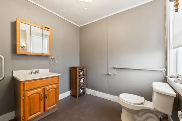 $185,000 | 70 Spring Street, Gardiner, ME 04345