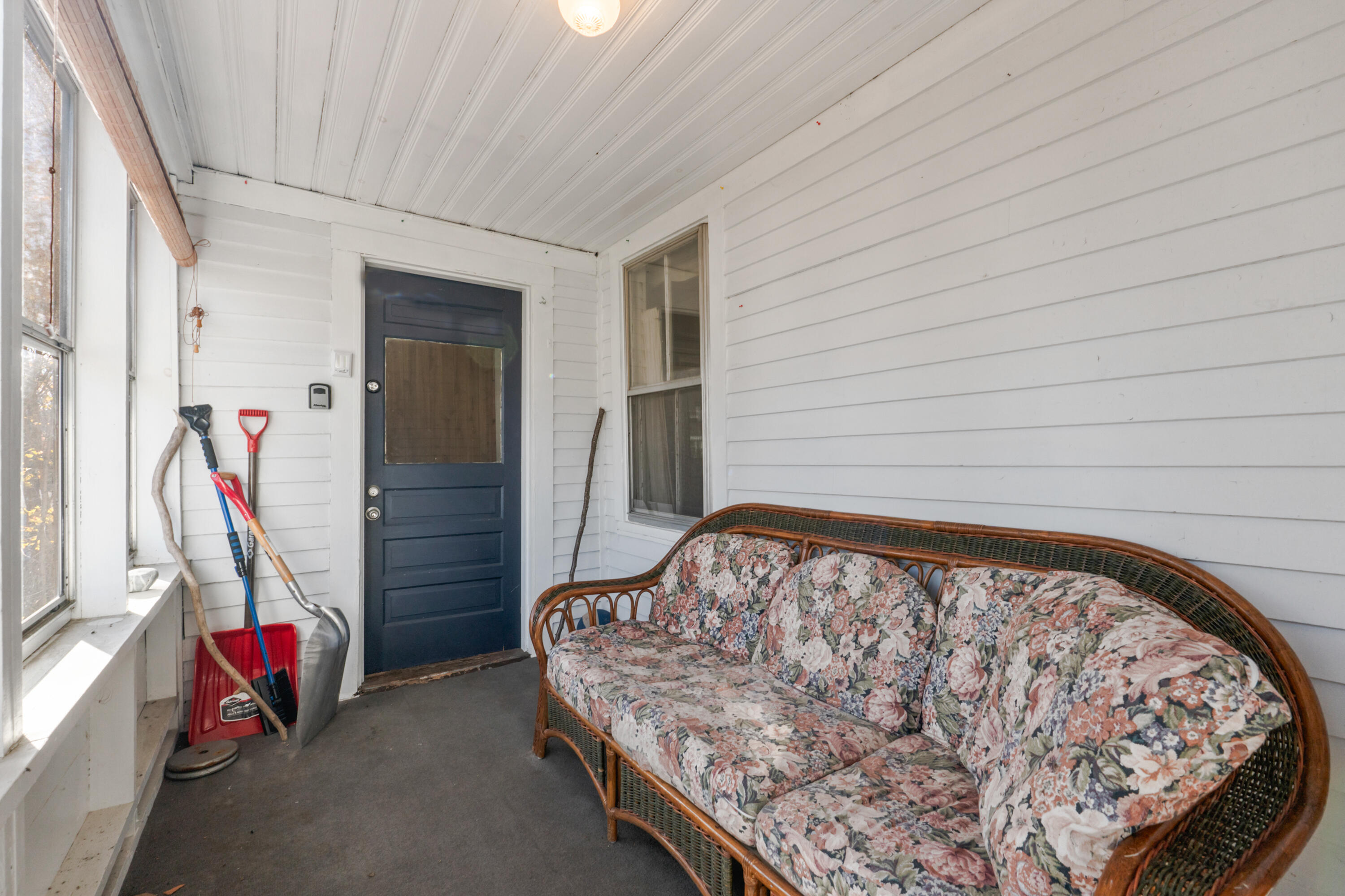 70 Spring Street Gardiner, ME 04345 - Photo 25 of 35 Side porch/sunroom