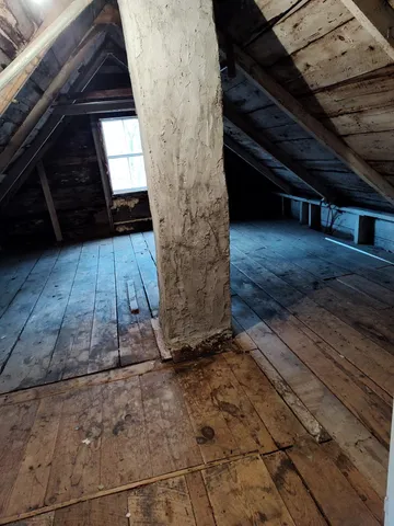 $185,000 | 70 Spring Street, Gardiner, ME 04345