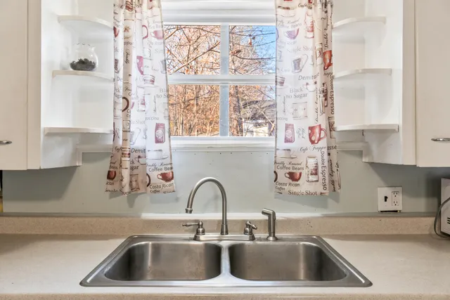 $185,000 | 70 Spring Street, Gardiner, ME 04345