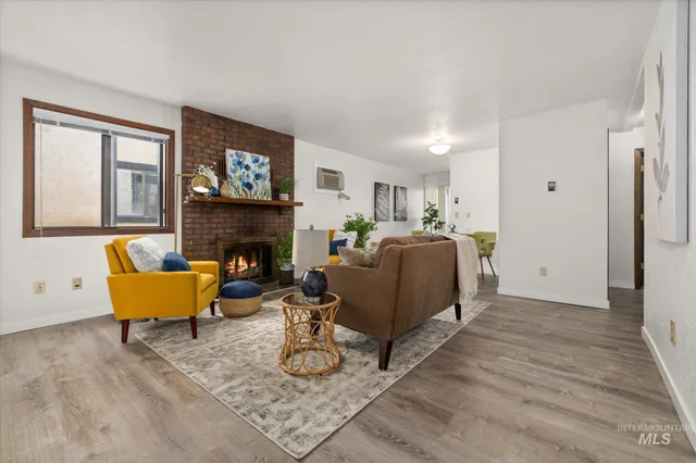 $239,900 | 7048 West Colehaven Drive, Boise, ID 83704