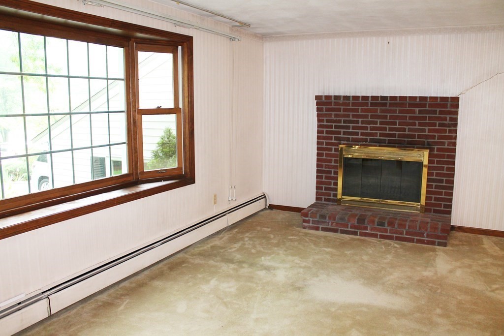 56 Chandler Road Burlington, MA 01803 - Photo 4 of 22 Gallery Image 4