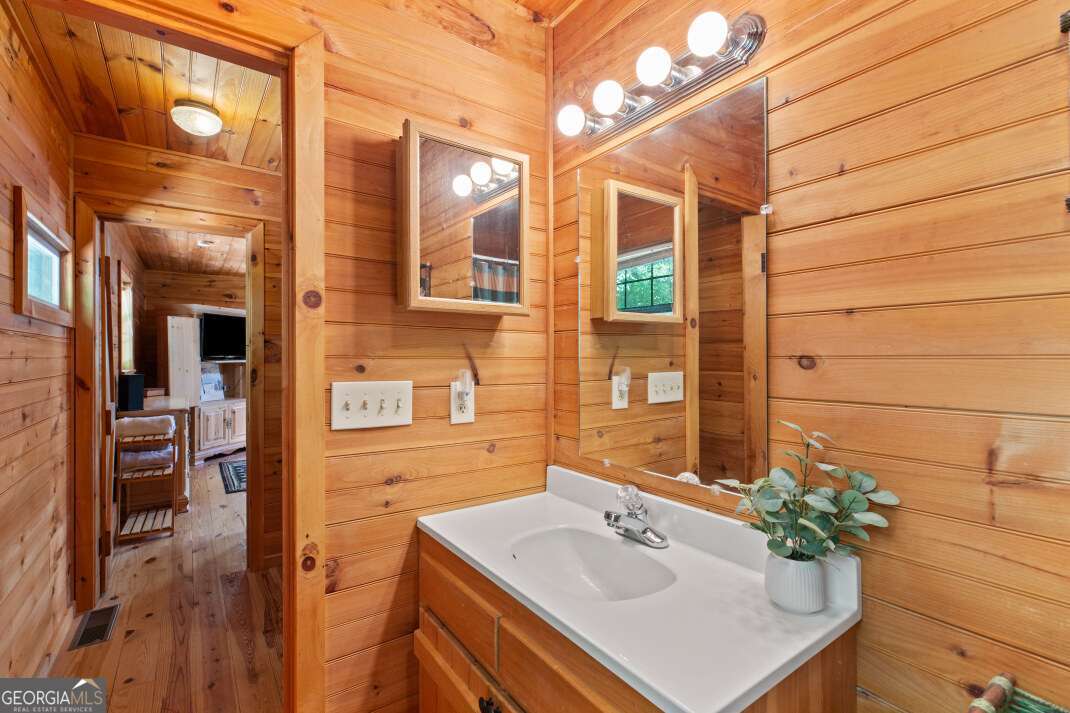 66 Fortenberry Road Young Harris, GA 30582 - Photo 29 of 59 Gallery Image 29