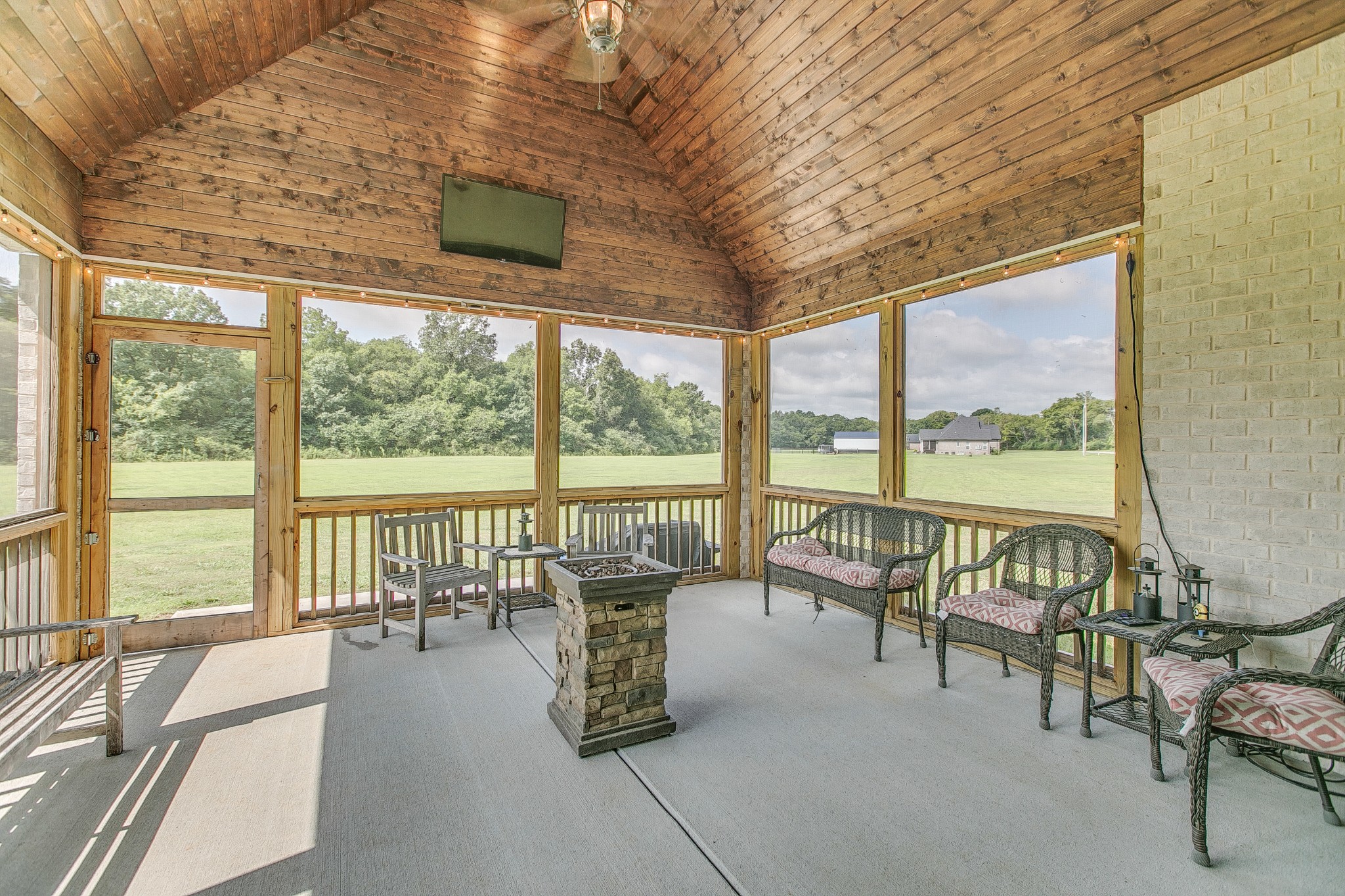 2482 Armstrong Valley Road Murfreesboro, TN 37128 - Photo 11 of 47 Gallery Image 11