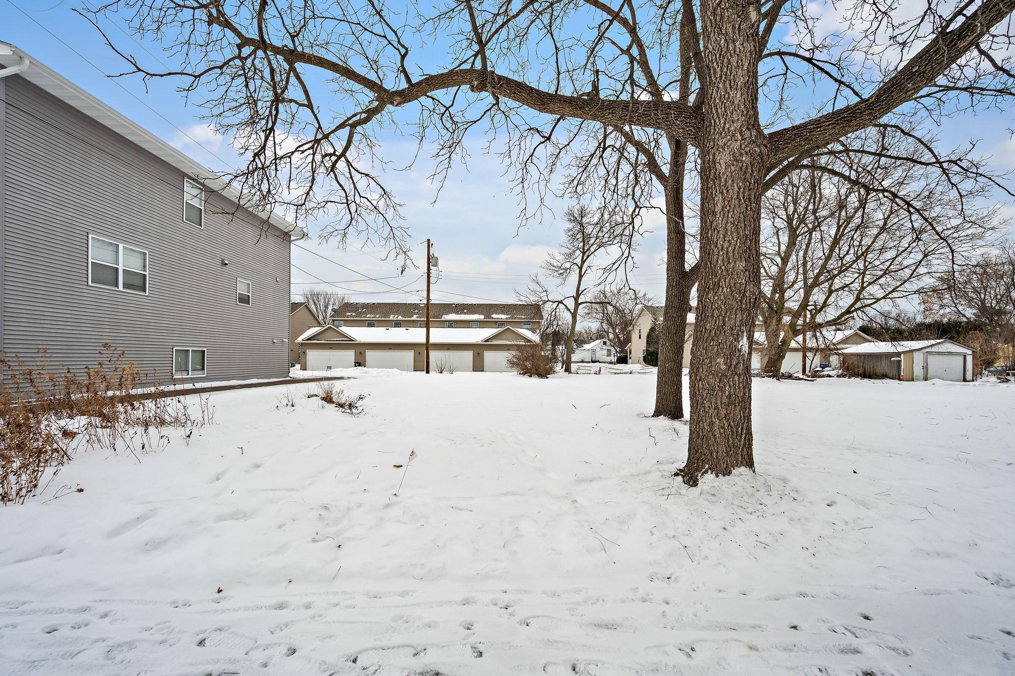 774 West Forster Street St. Paul, MN 55102 - Photo 1 of 6