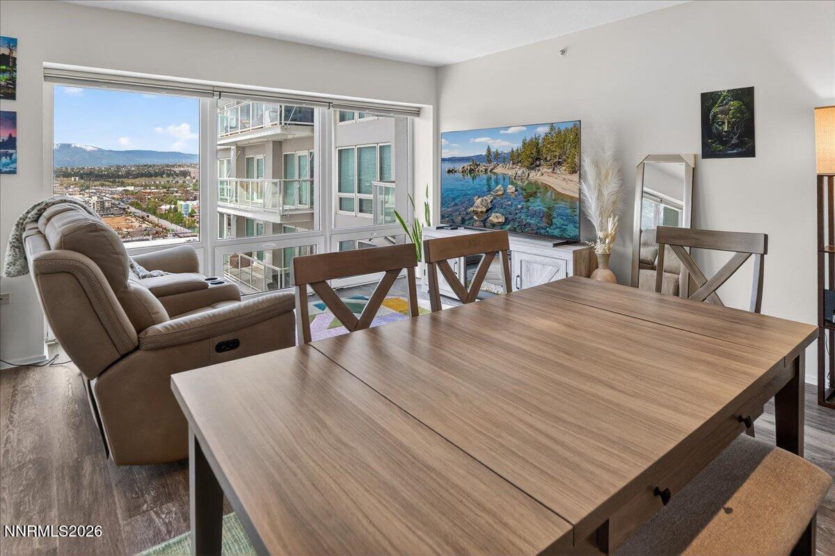 255 North Sierra Street, Unit 2001 Reno, NV 89501 - Photo 11 of 44 11-DSC_6538