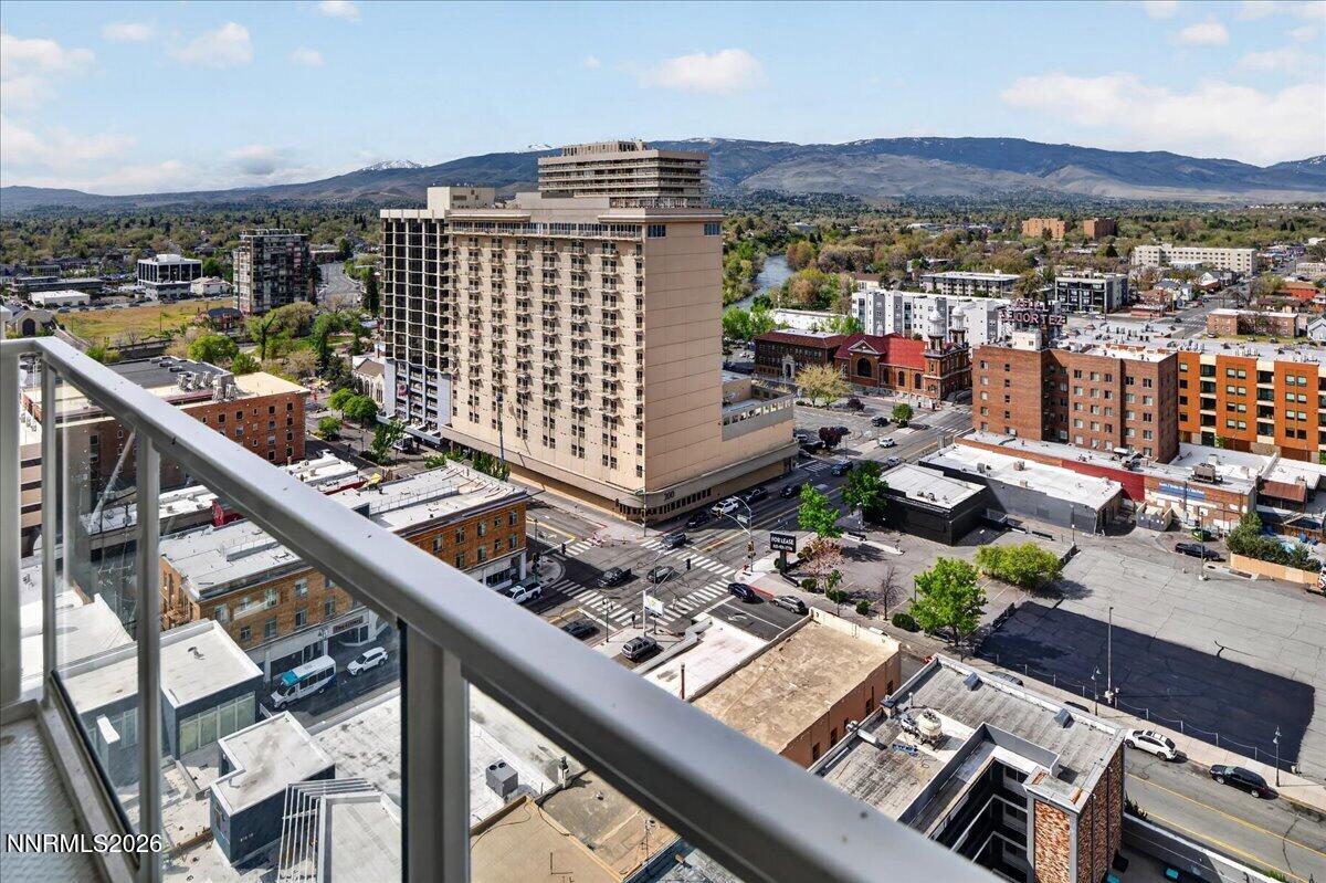 255 North Sierra Street, Unit 2001 Reno, NV 89501 - Photo 20 of 44 20-DSC_6480