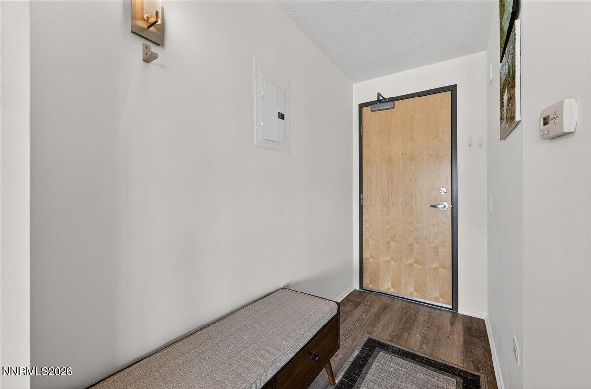 255 North Sierra Street, Unit 2001 Reno, NV 89501 - Photo 5 of 44 05-DSC_6411