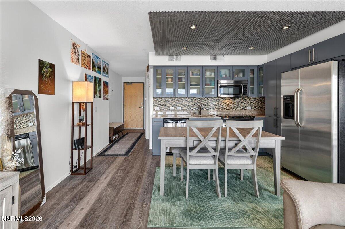 255 North Sierra Street, Unit 2001 Reno, NV 89501 - Photo 6 of 44 06-DSC_6391