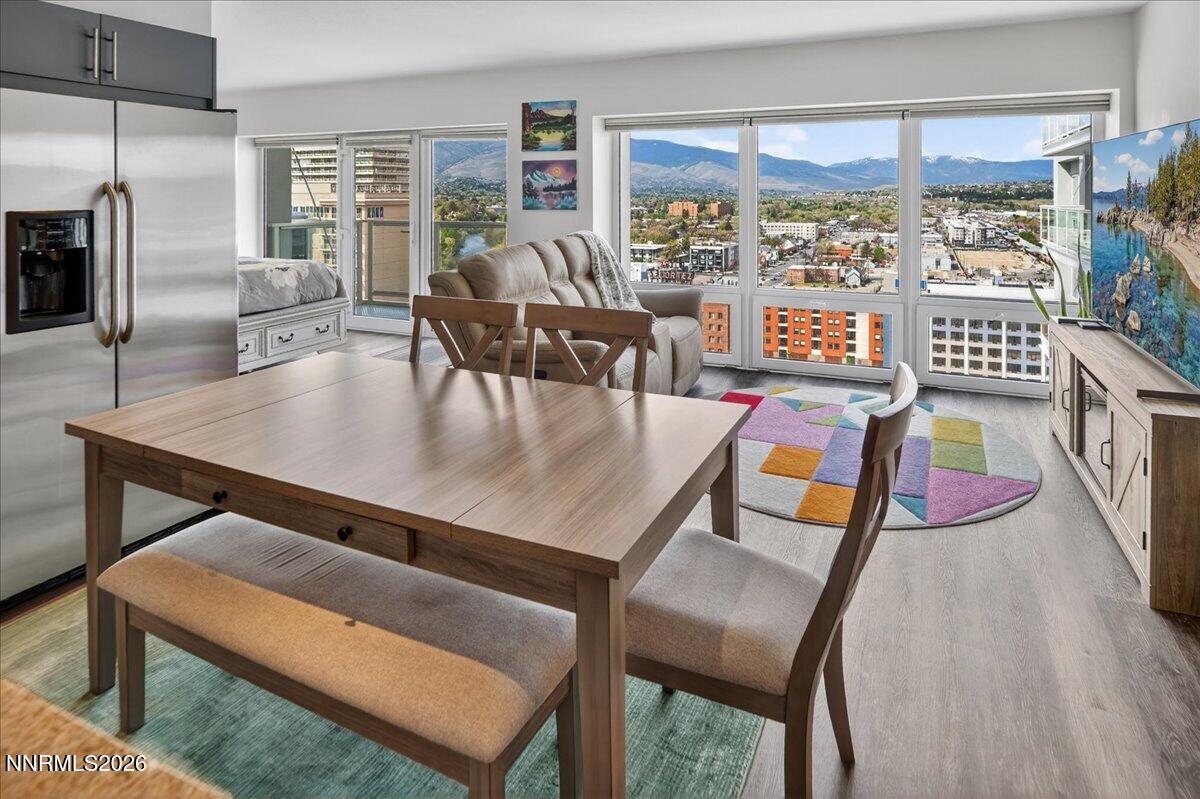 255 North Sierra Street, Unit 2001 Reno, NV 89501 - Photo 10 of 44 10-DSC_6500