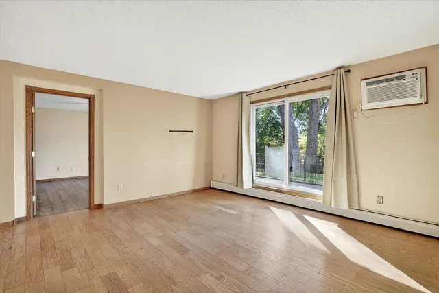 $189,900 | 907 Coulee Road, Unit 105, Hudson, WI 54016