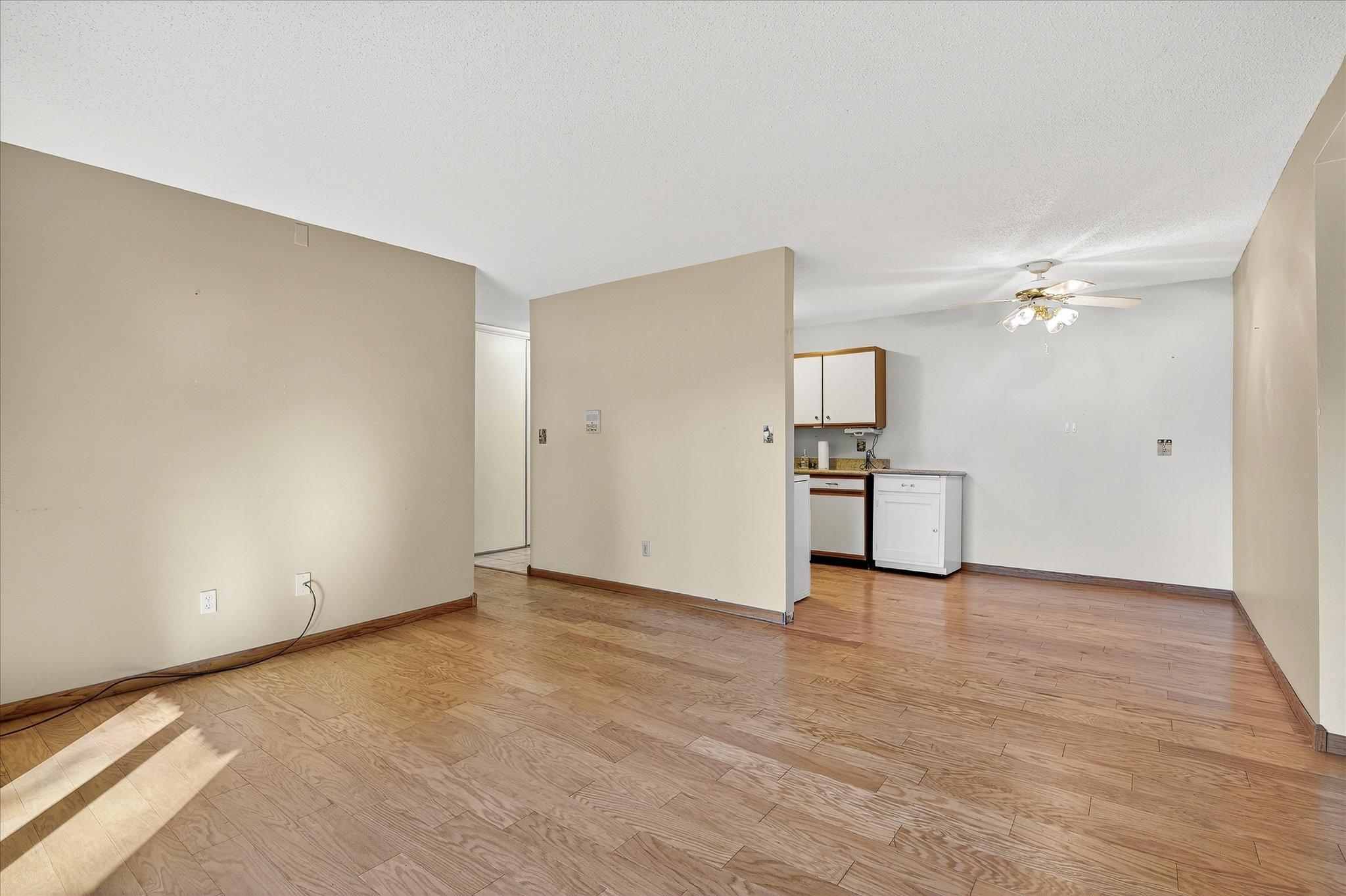 907 Coulee Road, Unit 105 Hudson, WI 54016 - Photo 13 of 25