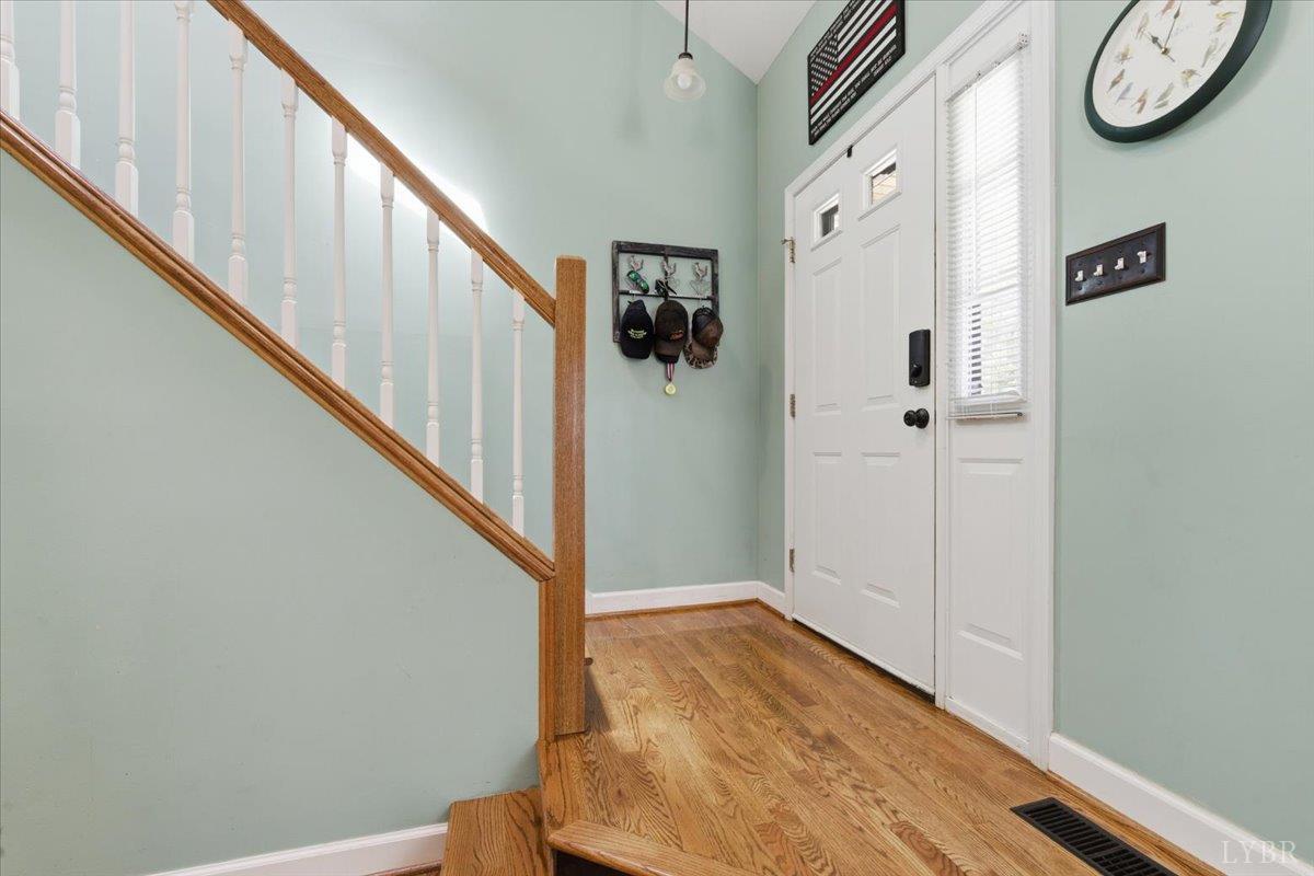 12376 Leesville Road Lynch Station, VA 24571 - Photo 3 of 38