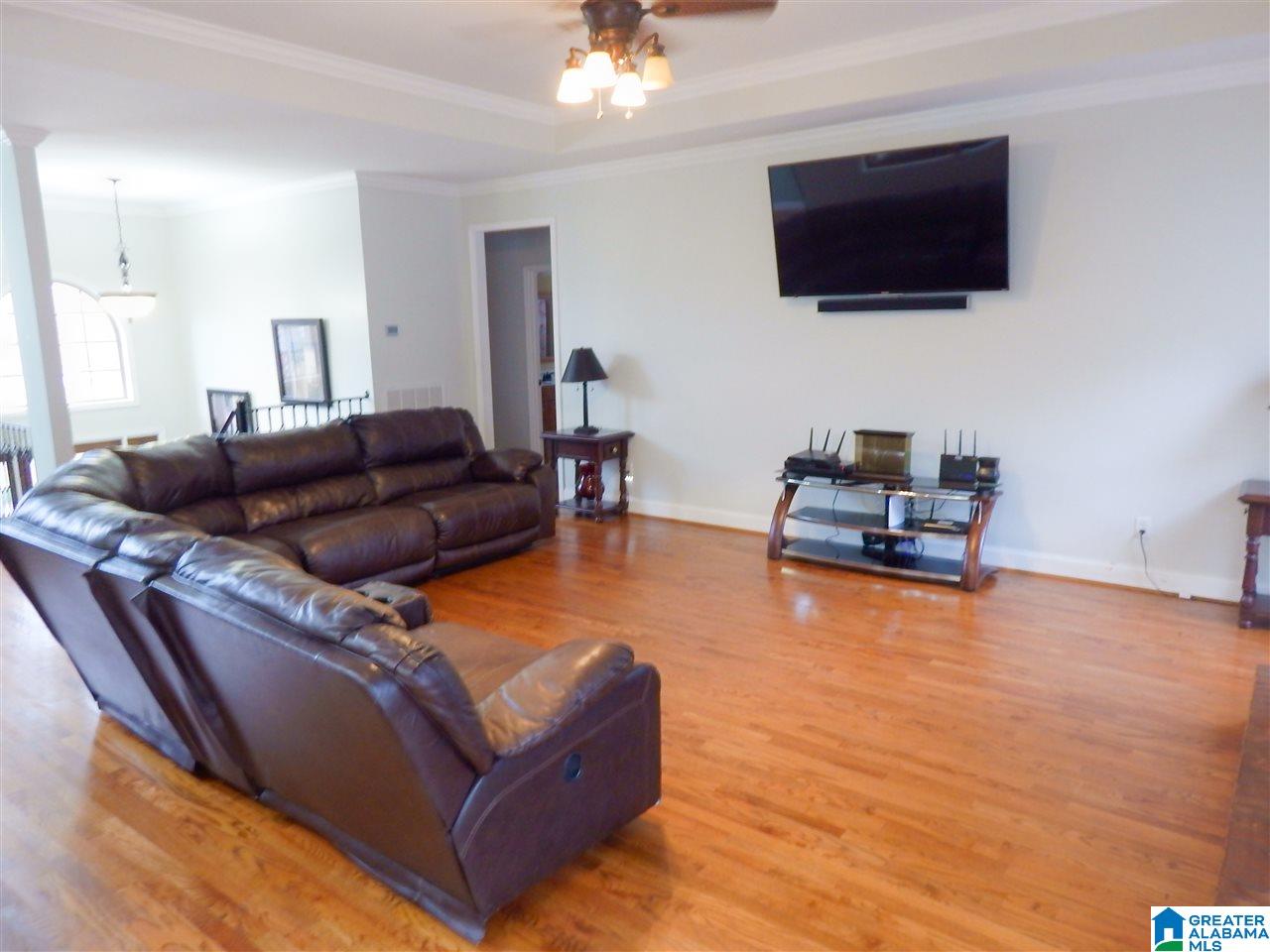 165 Rockwell Drive Riverside, AL 35135 - Photo 10 of 45