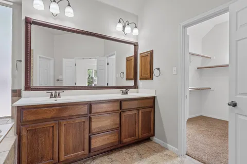 $609,000 | 12712 Monterey Path, Austin, TX 78732