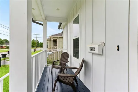 $459,000 | 5216 Paris Avenue, New Orleans, LA 70122