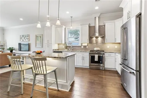 $459,000 | 5216 Paris Avenue, New Orleans, LA 70122