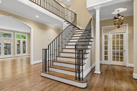 $2,595,000 | 57 Annandale, Nashville, TN 37215