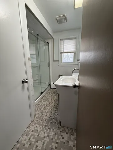 $1,500 | 30 Bungay Road, Unit 5, Seymour, CT 06483