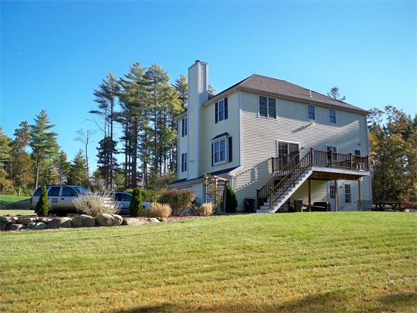 59 Mayflower Lane Rochester, MA 02770 - Photo 4 of 12