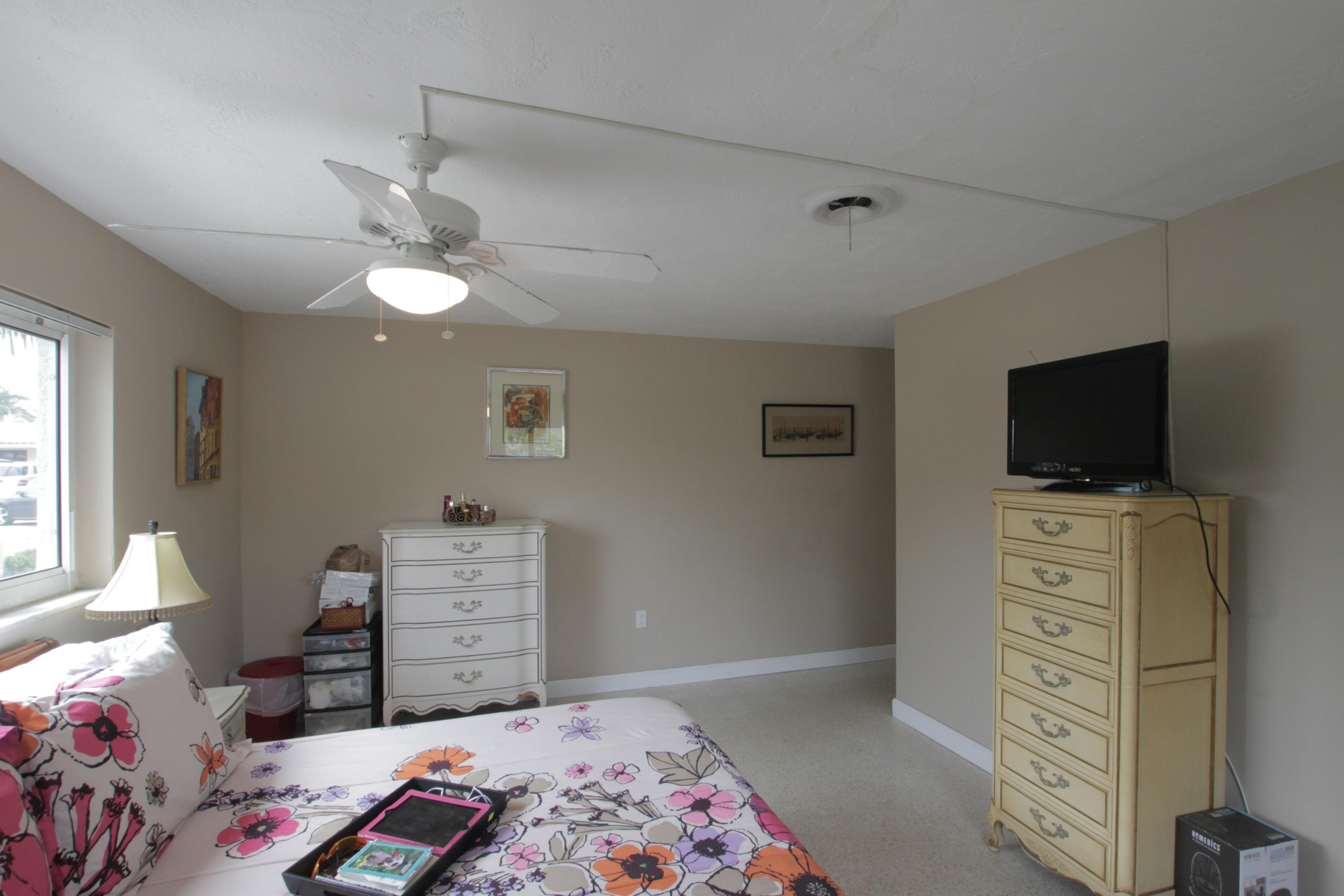 353 Southwest 14th Place Boca Raton, FL 33432 - Photo 16 of 27 IMG_7196