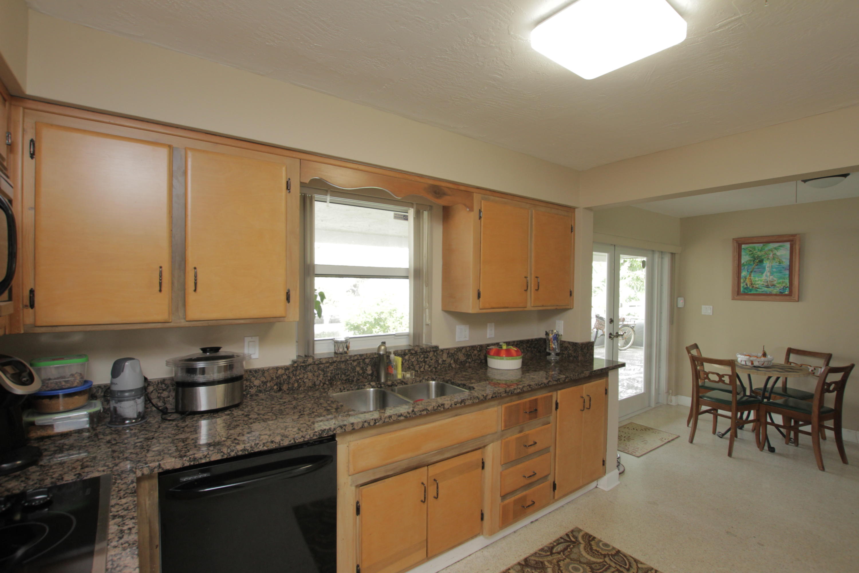 353 Southwest 14th Place Boca Raton, FL 33432 - Photo 23 of 27 IMG_7238