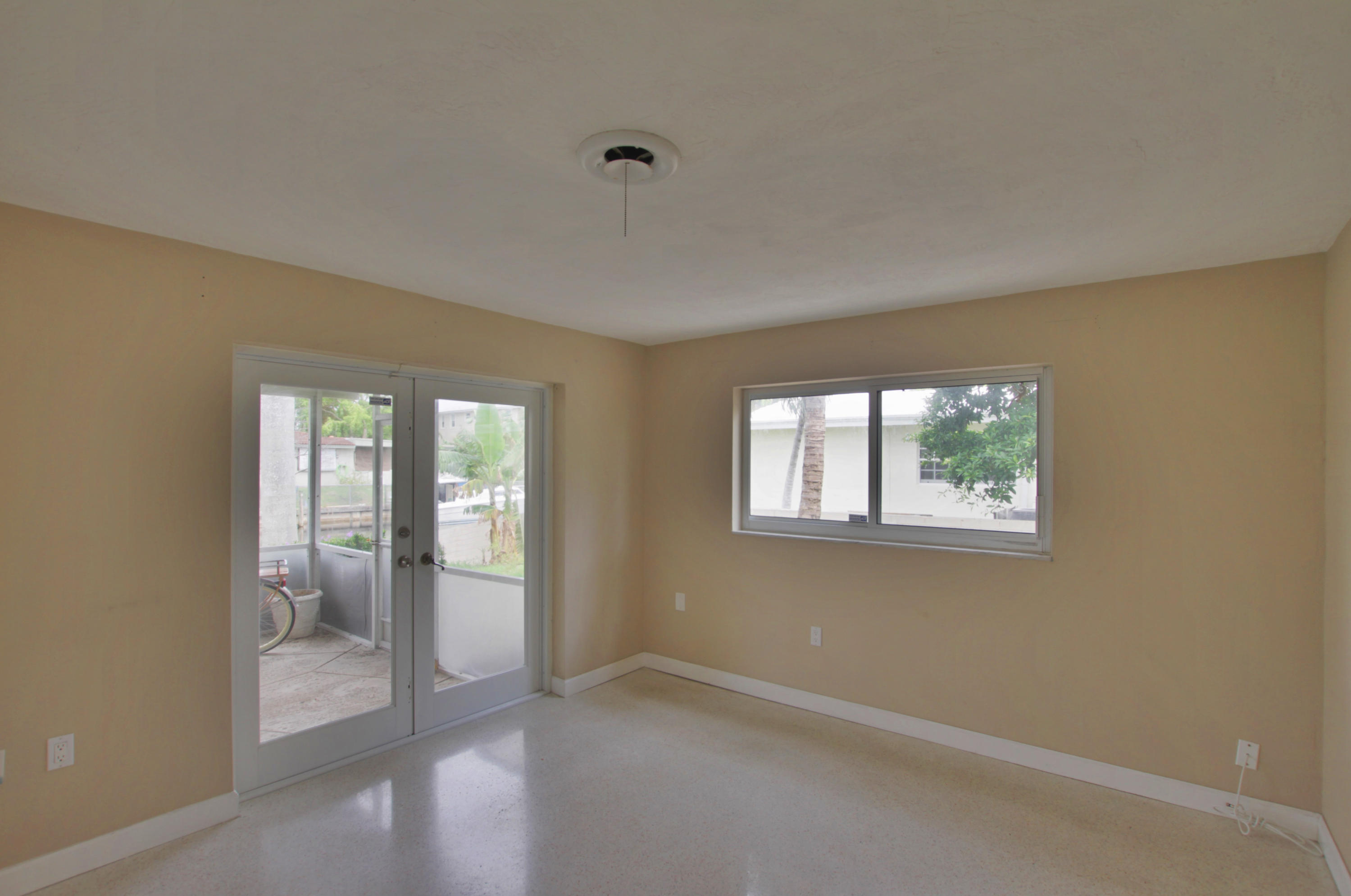 353 Southwest 14th Place Boca Raton, FL 33432 - Photo 6 of 27 1