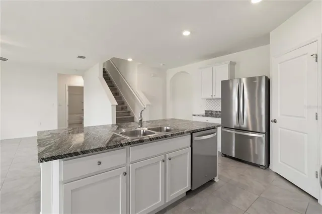 $3,400 | 17129 Reserva Drive, Bradenton, FL 34211