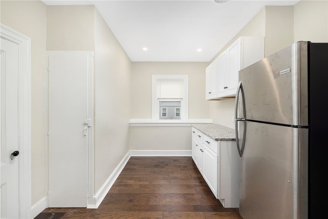 26 Warren Avenue, Unit 3 Pawtucket, RI 02860 - Photo 5 of 16