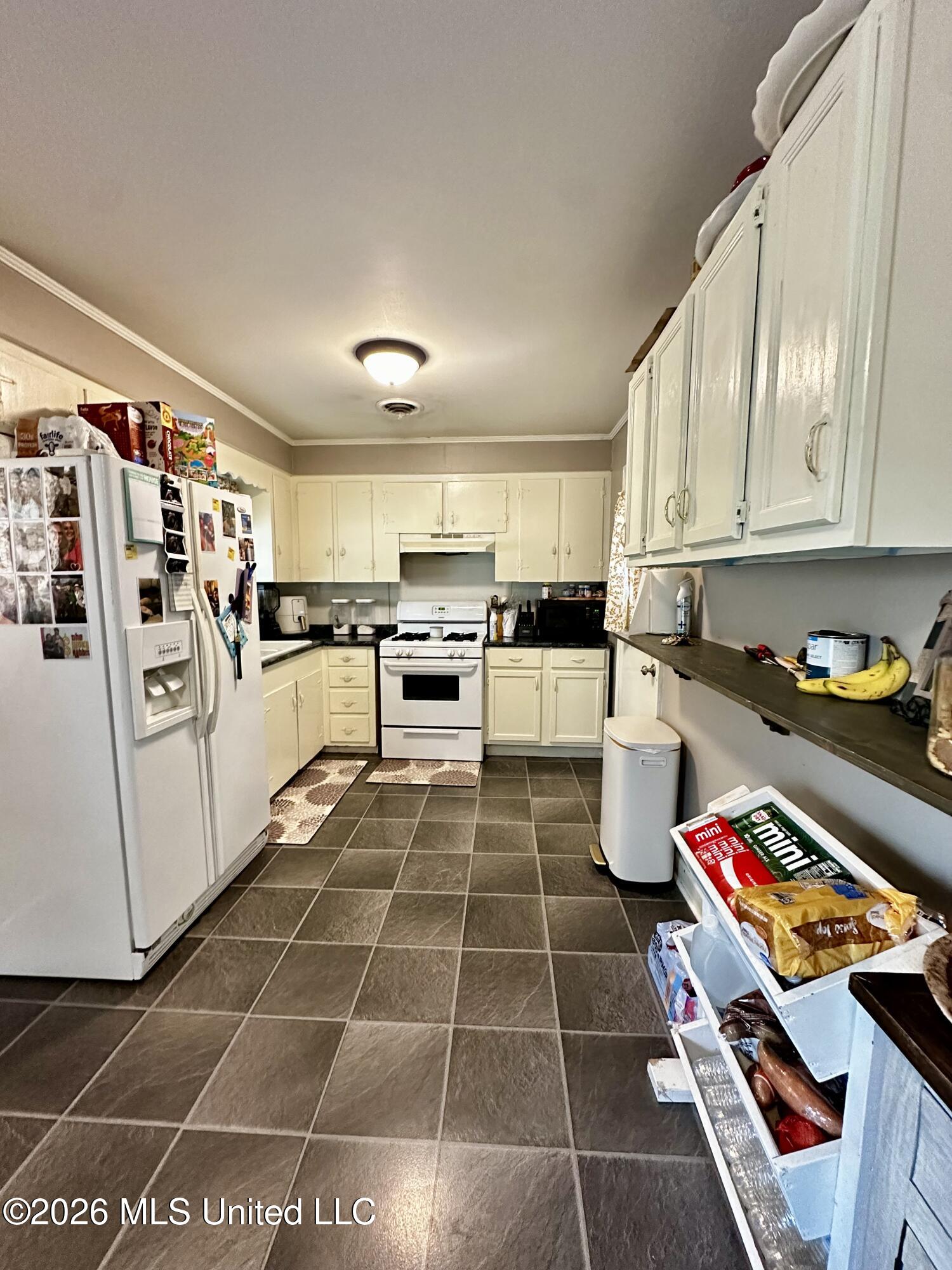 325 Sycamore Street Leland, MS 38756 - Photo 6 of 18 IMG_8850