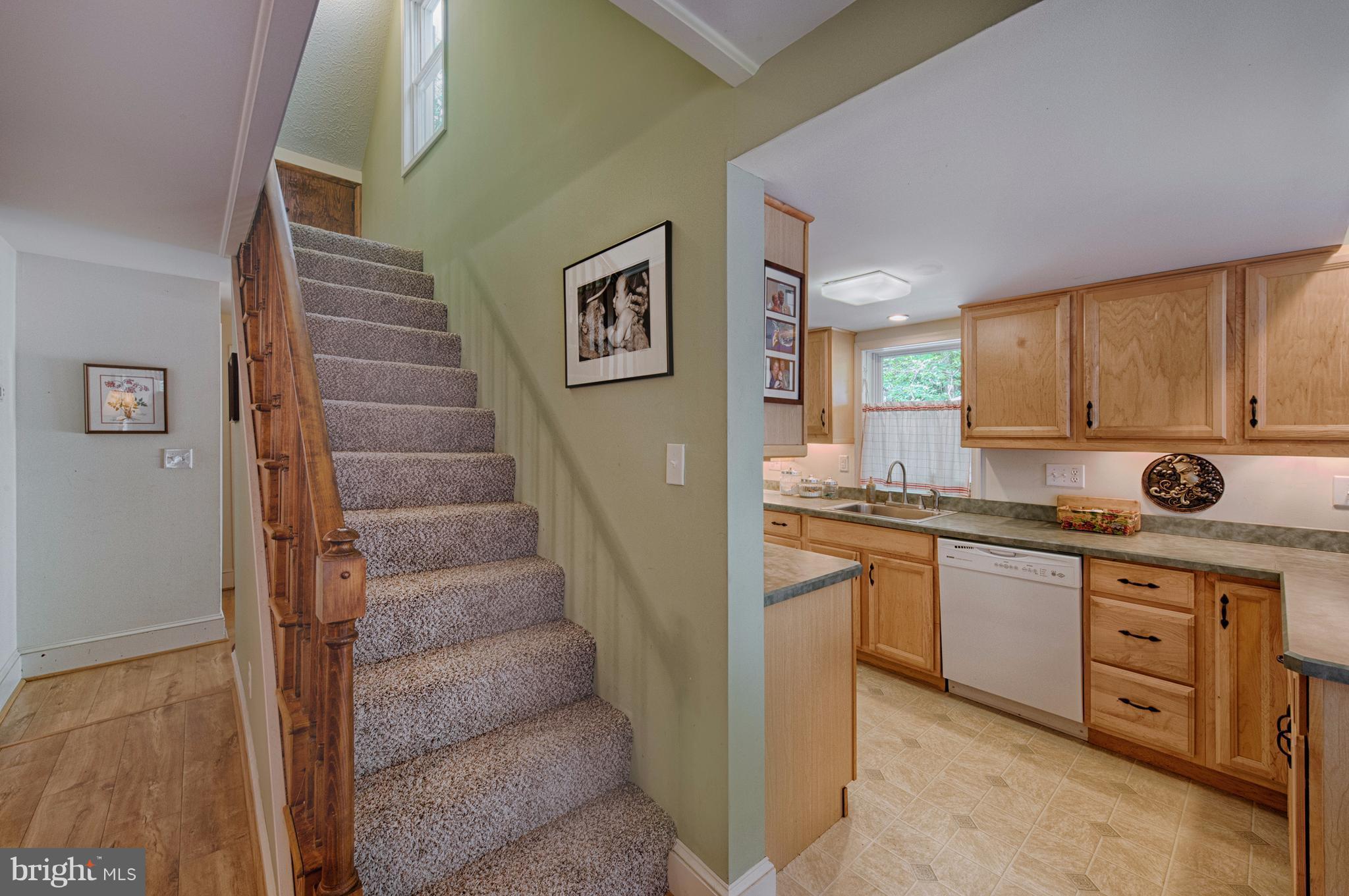 312 East Wheel Road Bel Air, MD 21015 - Photo 9 of 29 Interior (General)