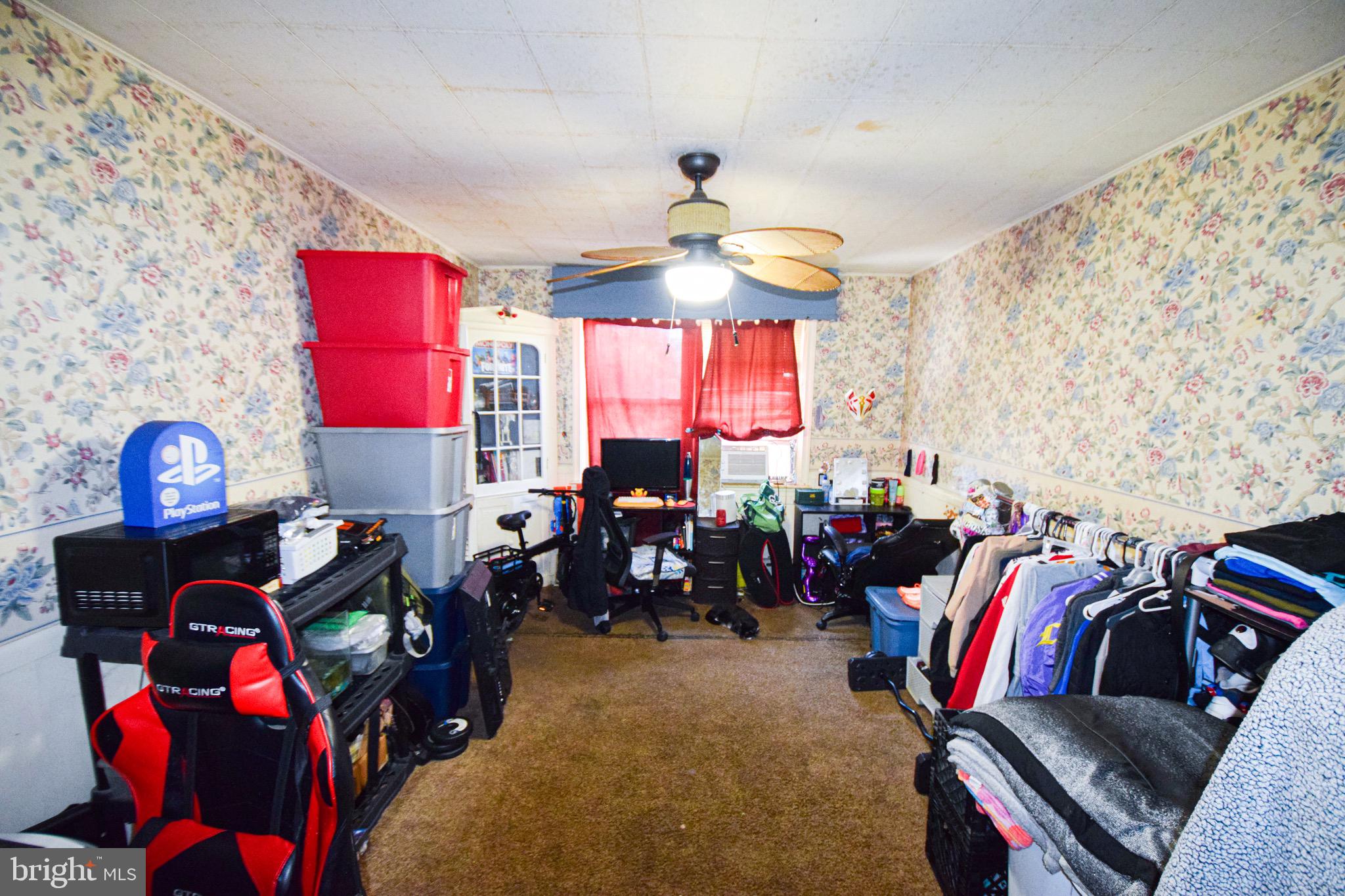 2422 Keyway Dundalk, MD 21222 - Photo 7 of 15 Dining Room