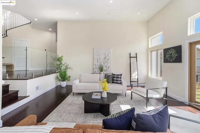 $2,699,000 | 130 Arbor View Lane, Lafayette, CA 94549