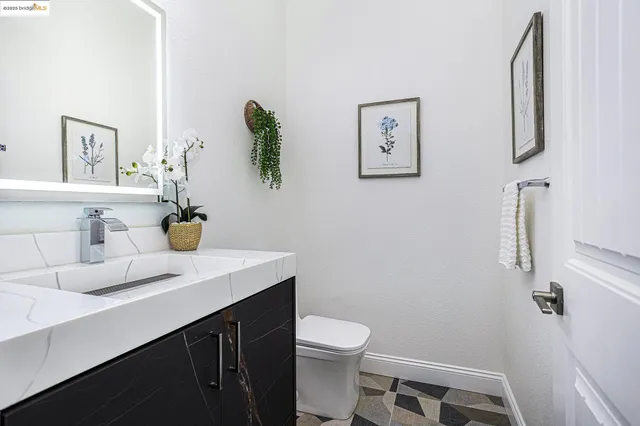 $2,699,000 | 130 Arbor View Lane, Lafayette, CA 94549