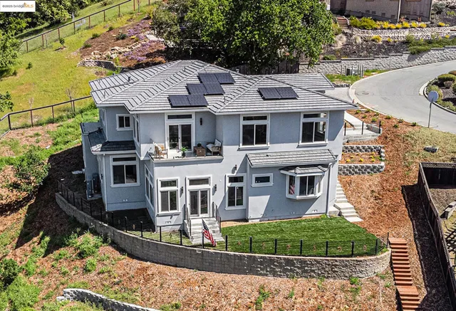 $2,699,000 | 130 Arbor View Lane, Lafayette, CA 94549