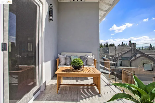 $2,699,000 | 130 Arbor View Lane, Lafayette, CA 94549