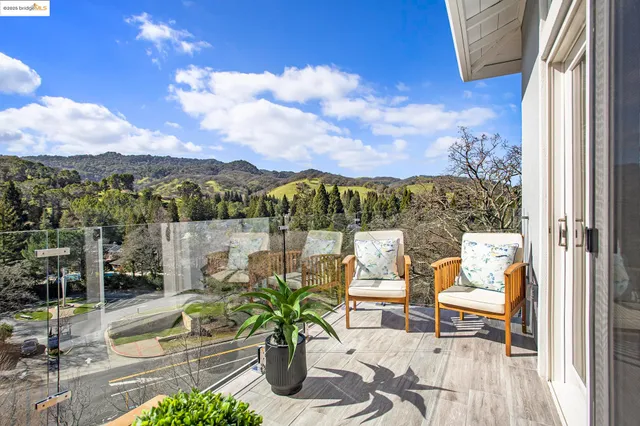 $2,699,000 | 130 Arbor View Lane, Lafayette, CA 94549