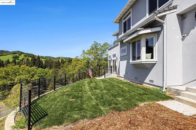 $2,699,000 | 130 Arbor View Lane, Lafayette, CA 94549
