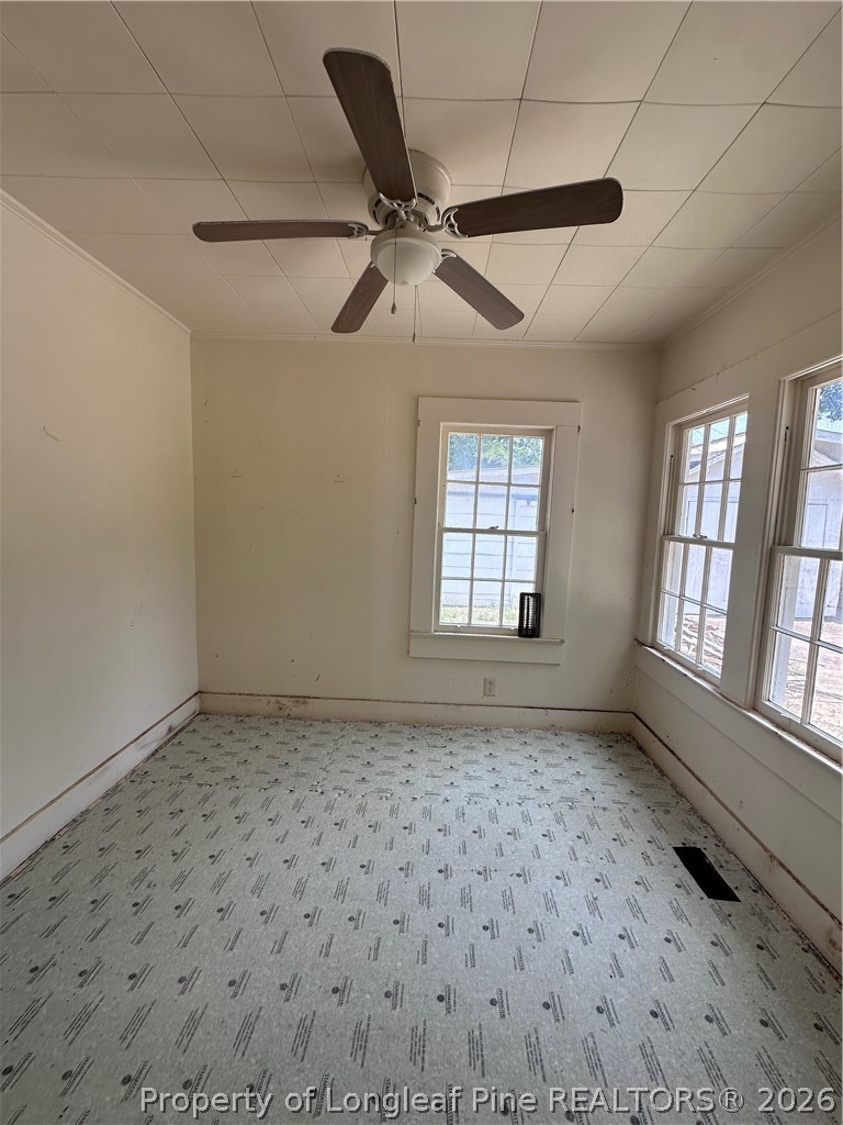 916 Aberdeen Road Laurinburg, NC 28352 - Photo 15 of 37